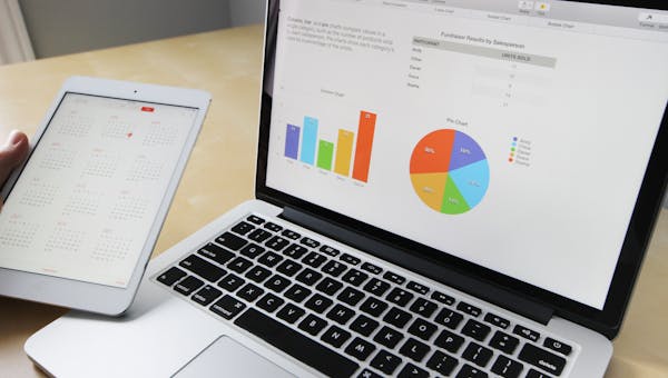 Data Insights: Multi-Source Reasoning